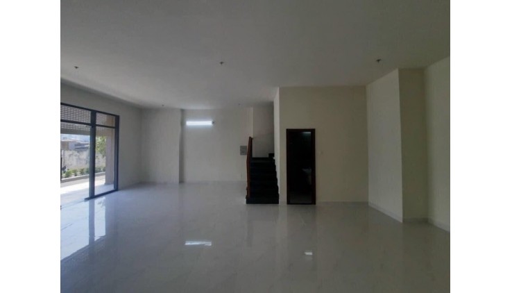 CHỦ CẦN RA GẤP TRONG TUẦN CHỈ 6.X TỶ SHOPHOUSE - GREEN RIVER -  2225 PHẠM THẾ HIỂN, P6,Q8